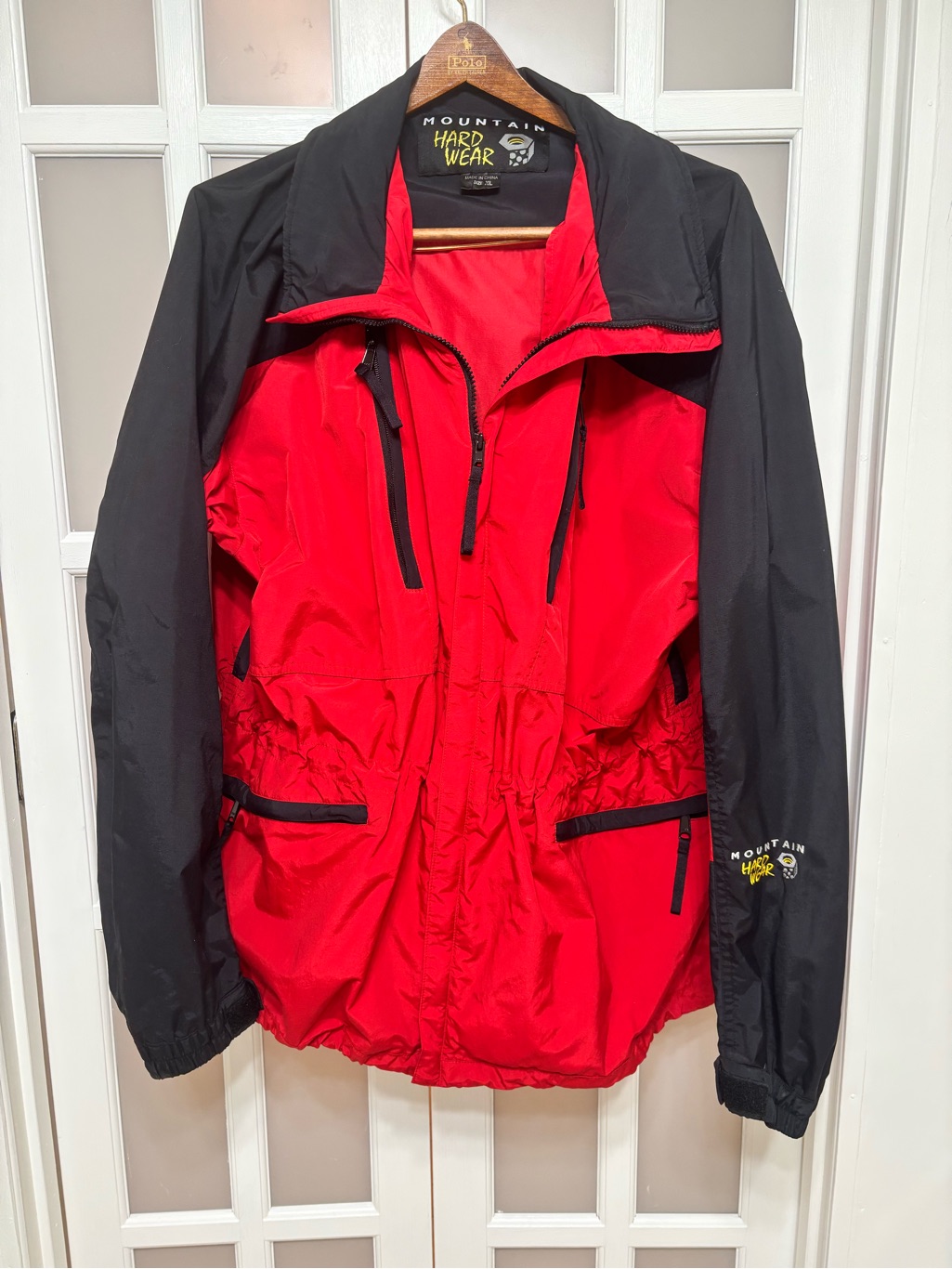 Mountain Hardwear Gore-Tex Jacket Xl Red Black Hooded Waterproof Shell Hiking